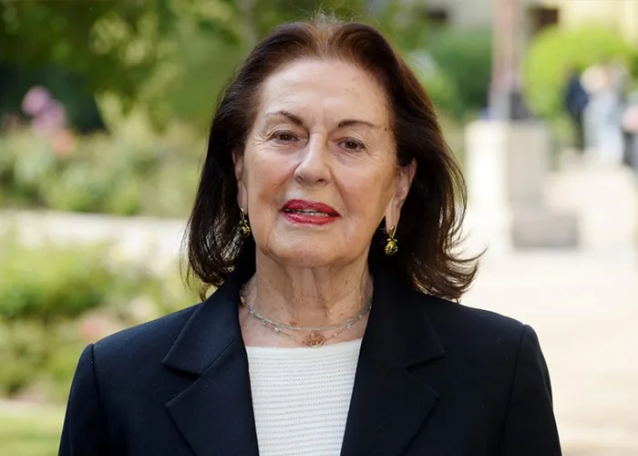 Gloria-Luz-Villar-estudiante-de-Derecho-vespertino